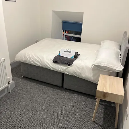 'james Lyons' The Old Main St