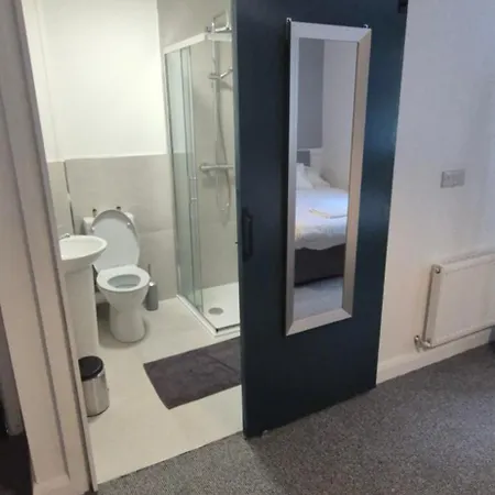 'james Lyons' The Old Main St