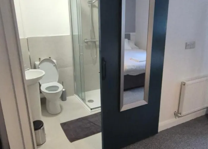 'james Lyons' The Old Main St